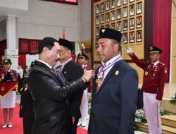 IPDN Jatinangor Beri Penghargaan Kartika Pamong Praja Muda ke Bupati Raja Ampat