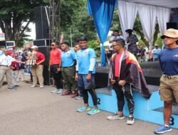 Prajurit Pasmar 3 Harumkan Nama Satuan di Kejuaraan Fin Swimming Estafet Biffin Danlanal Cirebon Cup