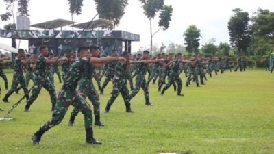 Prajurit Goura Victoria Asah Kemampuan Bela Diri Chadrick