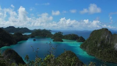 Pentingnya Partisipasi Masyarakat Dalam Wujudkan Pilkada  Damai di Raja Ampat