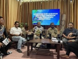 Talk Show Membangun Komitmen Bersama Merangkai Masa Depan Pariwisata Berkelanjutan Raja Ampat