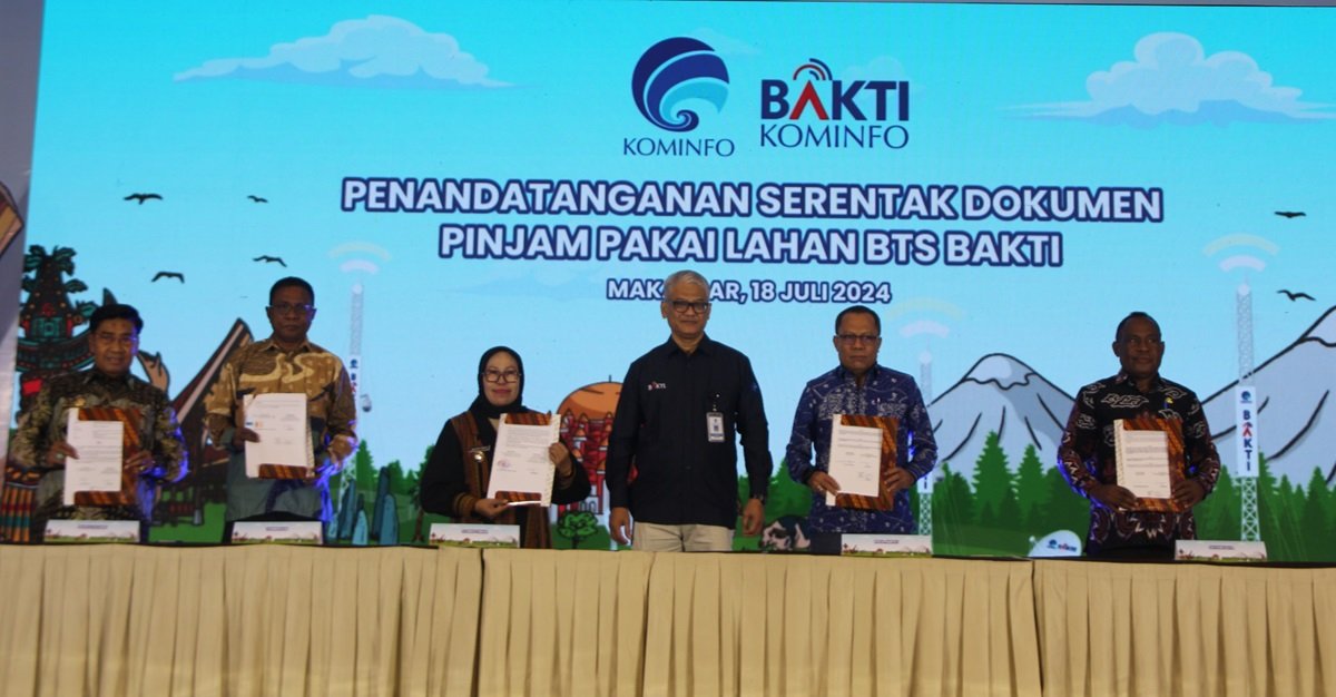 Ket: Penandatangan Dokumen Pinjam Pakai Lahan Antara Bakti Kominfo dengan sejumlah daerah di Indonesia/Petrus Rabu