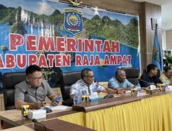 Anggota Komisi I DPRD Kabupaten Kepulauan Talaud Studi Banding di DPMK Raja Ampat