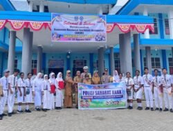 Kadis P & K Raja Ampat  Buka ANBK SMN1 Waisai