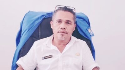 KET: Kepala Dinas Perindustrian dan Perdagangan Raja Ampat, Samsudin Nimanuho/Derek Mambrasar