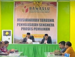 Bawaslu R4 Tolak Permohonan Enos Rumpaidus – Ahmad Lodji dalam Sidang Putusan Ajudikasi