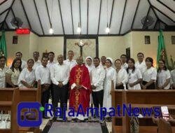 Pengurus Gereja Katolik Diharapkan Bekerja dan Melayani Dengan Sepenuh Hati