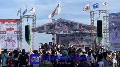 Ket: Kampanye terbuka pasangan Calon Gubernur dan Wakil Gubernur Papua Barat Daya, Elisa Kambu dan Ahmad Nausrau di Raja Ampat, Selasa, (4/11/2024)/R4News