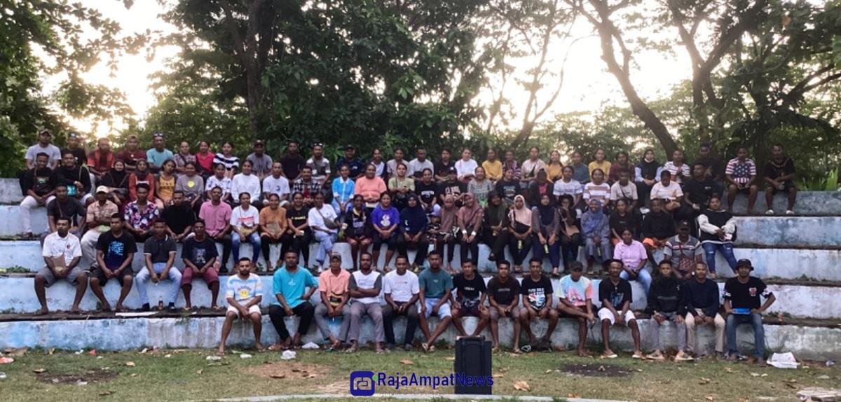 KET: Forum Pencaker OAP Raja Ampat/dony K