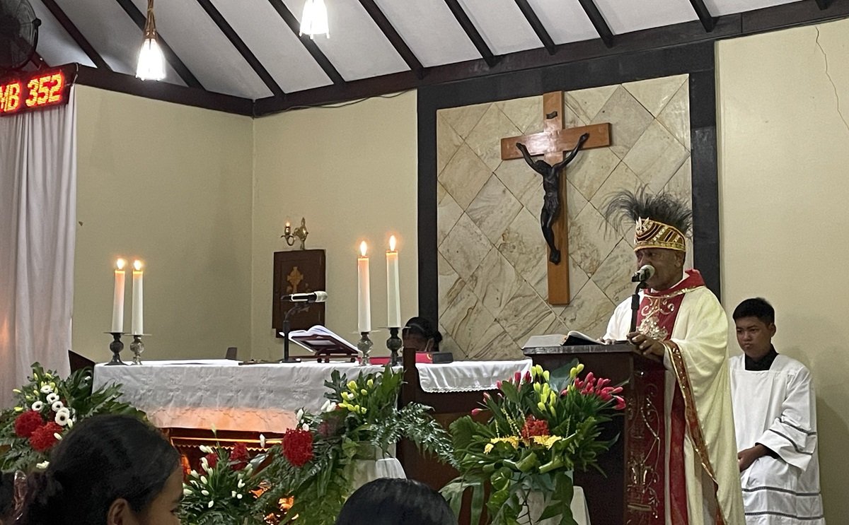 KET: Pastor Lewi Ibori, OSA/Ft.Petrus Rabu