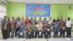 KET: Sejumlah Kepala Suku Adat Raja Ampat yang mengikuti Musyawarah Adat terkait pengusulan Bakal Calon Anggota DPR Papua Barat Daya/dok. R4News