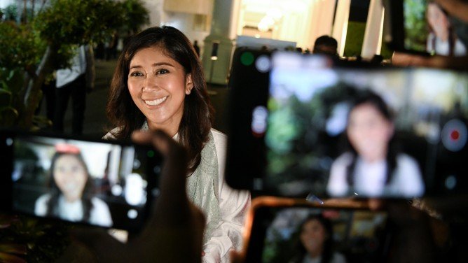 KET: Menteri Komunikasi dan Digital Meutya Hafid mewakili Pemerintah Indonesia menyampaikan pernyataan sikap terkait kebebasan pers/Sumber foto: KemKomdigi