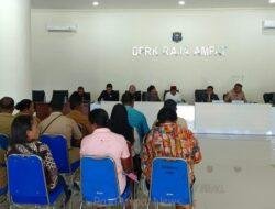 Ratusan Guru Raja Ampat Kembali Menuntut Pembayaran Hak di DPRK