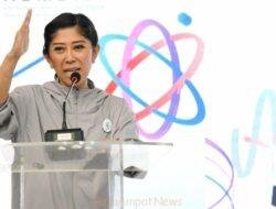 Menkomdigi Meutya Hafid Umumkan Migrasi e-SIM Demi Ruang Digital yang Aman