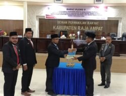 LKPJ 2024 Disetujui, Bupati Raja Ampat Titip Harapan Besar untuk Masa Depan Tanpa Menukar Alam dengan Tambang