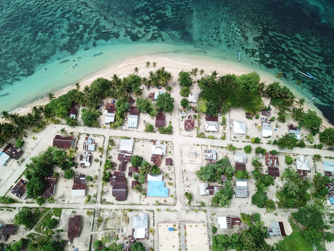 Kampung Yenbekaki-Waigeo Timur Raja Ampat, Papua Barat Daya
