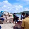 Pemerintah Kampung Pam Salurkan Bantuan Motor Tempel hingga Bahan Bangunan dari Dana Desa 2025