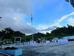 Upacara Penurunan Bendera HUT ke-80 RI di Raja Ampat Berlangsung Khidmat