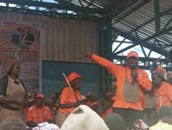 Suku Kamoro Catat Sejarah Baru, Yoseph Orowipuku Pimpin EXCO Partai Buruh Mimika