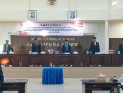Gabungan Fraksi DPRK Raja Ampat Setujui Raperda APBD Perubahan 2025
