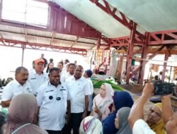 Blusukan ke Pasar Snon Bukor, Gubernur PBD Dukungan Pengembangan Ekonomi Lokal Mama-Mama Papua