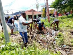 Warga Barak Pegawai Jadi Pelopor Laksanakan Program Jumpa Berling di Waisai