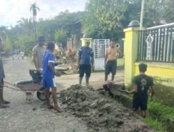 Warga Perumahan Kobeoser Kerja Bakti Bersihkan Drainase Pasca Banjir