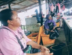Mama-Mama Penjual Sayur dan Ikan  di Raja Ampat Ingatkan Wartawan: Tulis Fakta, Bukan Asumsi