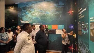 Gubernur Papua Barat Daya Tinjau Gedung Geopark Raja Ampat, Tekankan Pelestarian Alam dan Pengembangan SDM Lokal