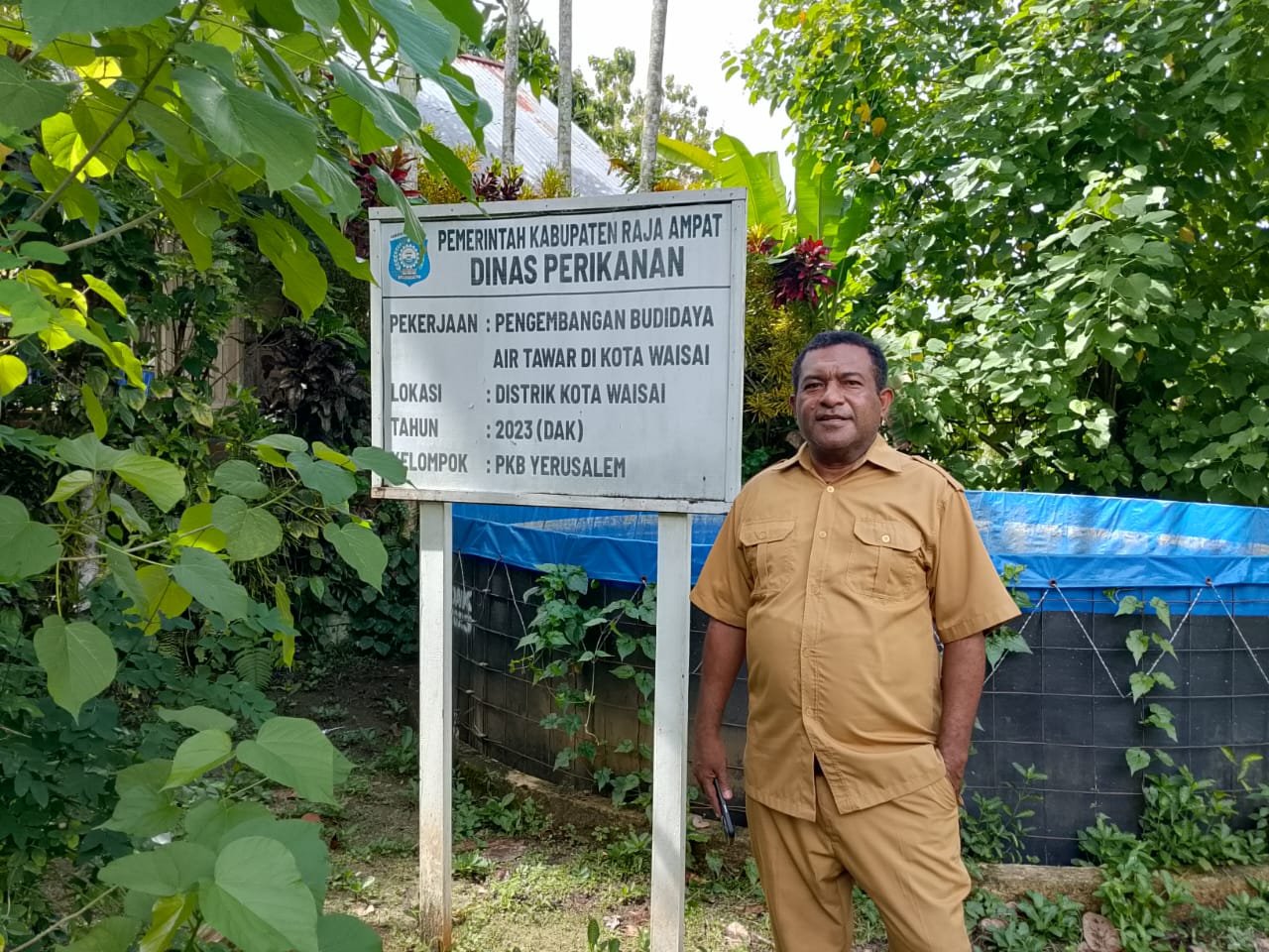 Ket: Andrian Kaiba, Kepala Bidang Budidaya Dinas Perikanan Raja Ampat/Foto: Dony Kumuai