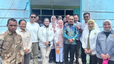 Ket: Komisi IX DPR RI melakukan kunjungan kerja ke Kabupaten Raja Ampat untuk meninjau langsung progres pembangunan Rumah Sakit Umum Daerah (RSUD) Tipe C Raja Ampat, Kamis (11/12/2025)/Foto: Agustinus Guntur/RajaAmpatNews