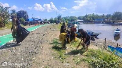 Panitia Hari Besar Gerejawi Jemaat GKI Alfa Omega Waisai Gelar Aksi Bersih Lingkungan Sambut HUT PI ke-171 Tahun di Tanah Papua
