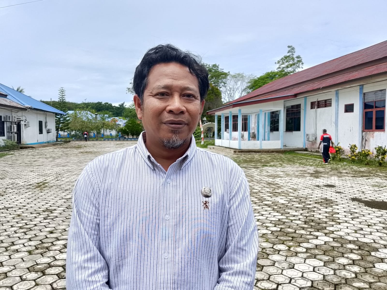 Ket: Ketua Panitia Pelaksana Asian Volleyball Confederation (AVC) Beach Tour Raja Ampat 2026, Khodik/Foto: Dony K/ Dok. Raja Ampat News