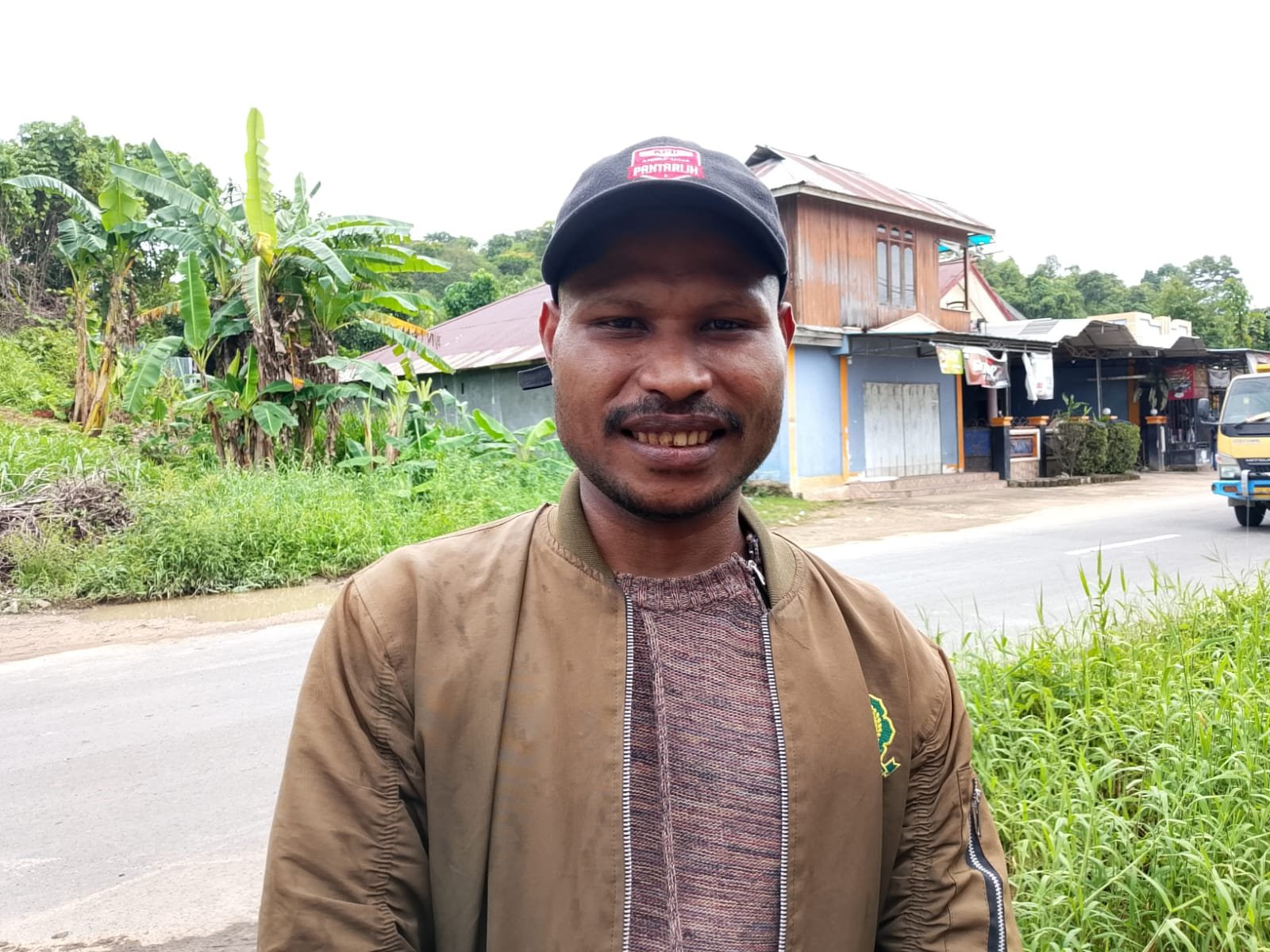 Ket: Ketua Generasi Muda Pejuang Hak Adat Papua Provinsi Papua Barat Daya, Rojer Mambraku/Foto: Dok. RajaAmpatnews.com