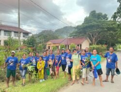 Umat Katolik di Waisai Gelar Aksi Lingkungan, Wujudkan Semangat APP Peduli Bumi