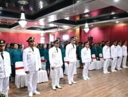 Bupati Herybertus Nabit Lantik 9 Camat Baru, Tekankan Kehadiran 24 Jam di Tengah Masyarakat