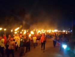 Obor Paskah Menyala di Waisai, Ribuan Umat Rayakan Kebangkitan Yesus Kristus&nbsp;