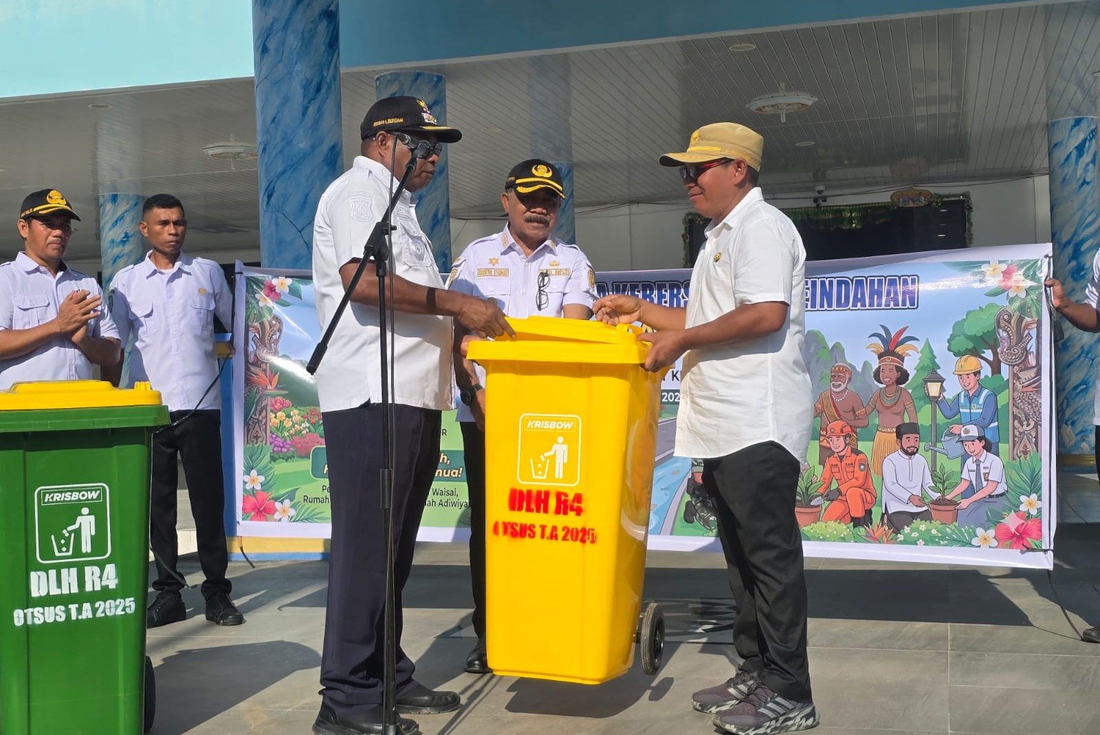 Peluncuran lomba kebersihan pada akhir Maret 2026 lalu di Loby Kantor Bupati Raja Ampat/Foto: Dok. RajaAmpatNews