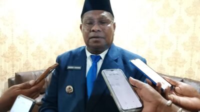 Bupati Orideko Burdam Minta Kepala Desa yang baru di Lantik Bangun Desa Bersama Masyarakat