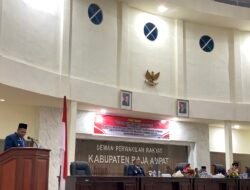 Bupati Apresiasi DPRK Raja Ampat, Tegaskan Komitmen Tindak Lanjut Rekomendasi LKPJ 2025 untuk Perkuat Tata Kelola dan Pelayanan Publik