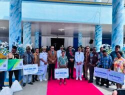 Pemkab Raja Ampat Serahkan Manfaat BPJS Ketenagakerjaan Bagi Ahli Waris
