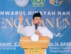 Di Hadapan Santri dan Masyarakat Pandeglang, Menteri Nusron Tegaskan Pemimpin Harus Permudah Rakyat