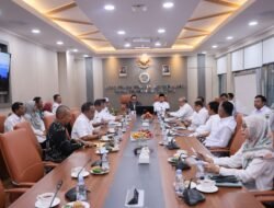 Menteri Nusron Tegaskan Penentuan Lokasi LP2B Kewenangan Daerah, Rakor ATR/BPN dan Kepala Daerah Kalsel Perkuat Sinergi Pembangunan
