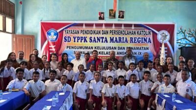 Penuh Haru, SD YPPK Santa Maria Regina Waisai Resmi Lepas 30 Siswa Angkatan IX T.A 2025/2026.