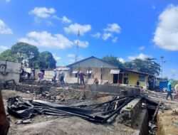 Tokoh KKSS Ajak Warga Galang Donasi untuk Korban Kebakaran di Waisai