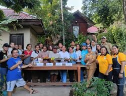 Mahasiswa KKN UGM Latih Ibu-Ibu Gereja Katolik Waisai Olah Ikan Jadi Nugget dan Otak-Otak Bernilai Ekonomi