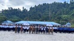 Pemkab Raja Ampat Serahkan 651 SK PNS dan CPNS, Bupati Orideko Tekankan Integritas dan Pengabdian