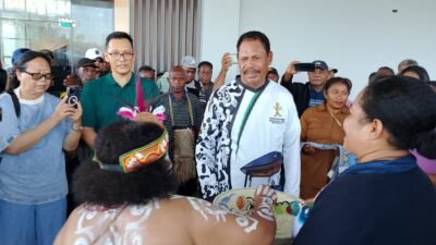 Wabup Waropen Tiba di Waisai, Hadiri KONAS XIX FK-PKB PGI